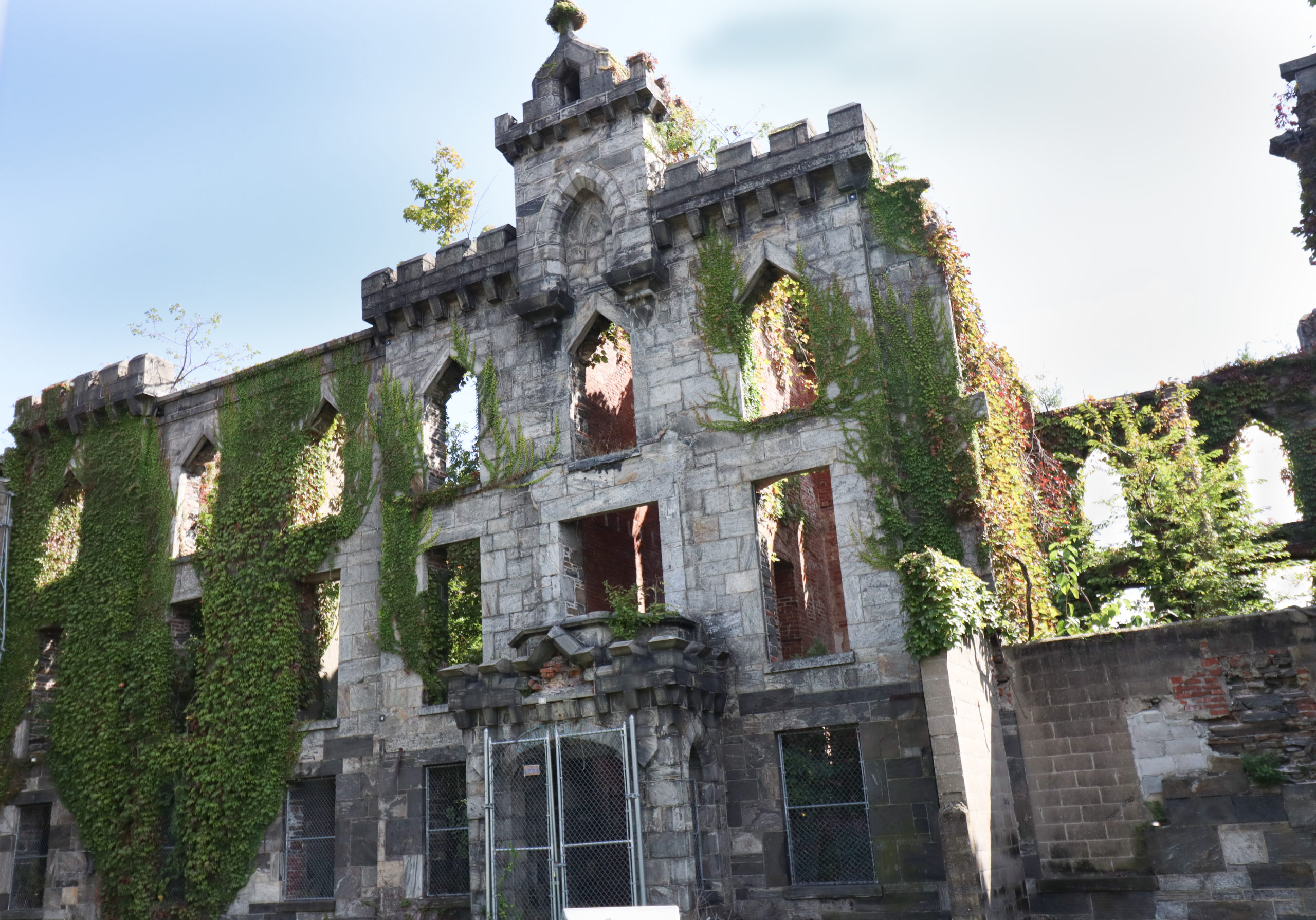 Roosevelt Island Smallpox Memorial Hospital 